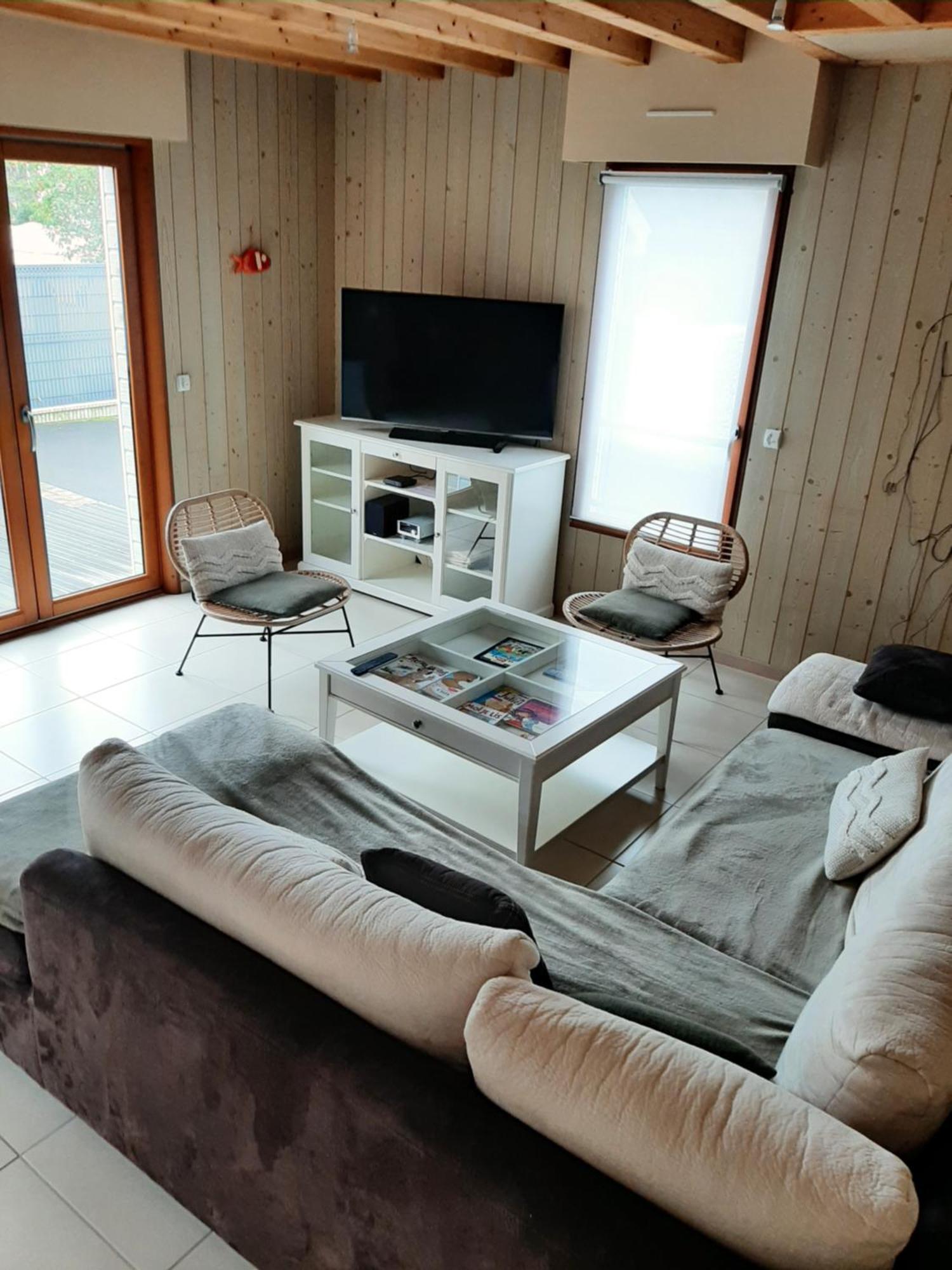 La Moussette Villa จูลูวิลล์-เลส์-แป็งส์ ภายนอก รูปภาพ